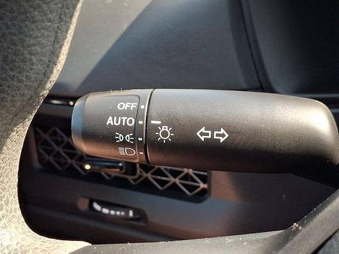 Certified 2023 Honda Accord LX image 25