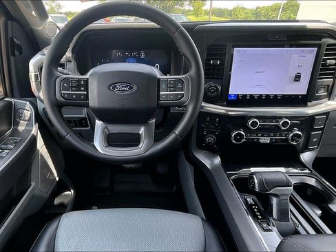 Used 2025 Ford F150 Lariat w/ Equipment Group 502A High AWD/4WD image 5