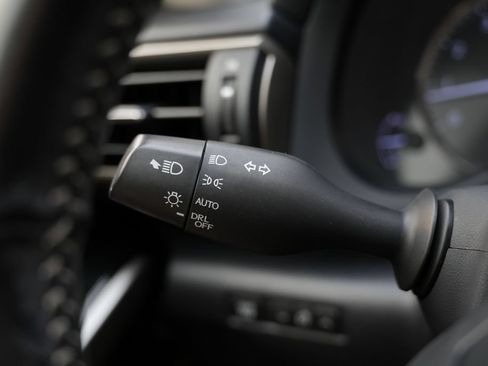 Used 2018 Lexus IS 300 AWD w/ Comfort Package image 50