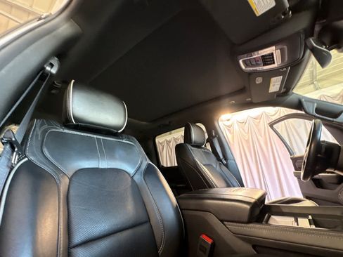 Used 2023 RAM 1500 Limited w/ Night Edition AWD/4WD image 18