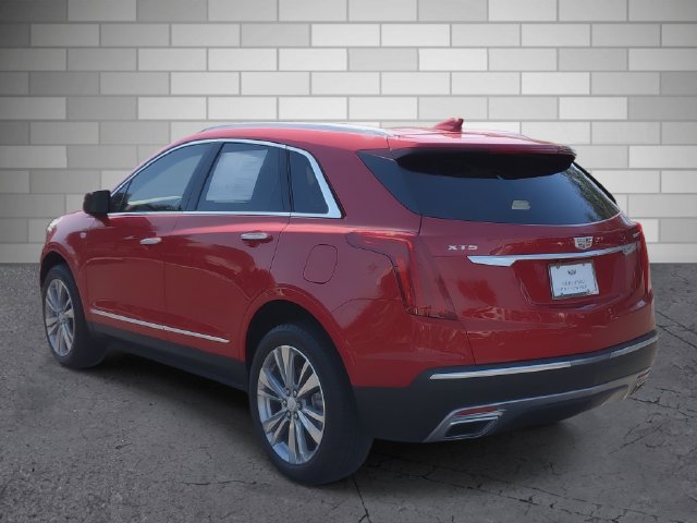 Used 2024 Cadillac XT5 Premium Luxury FWD image 3