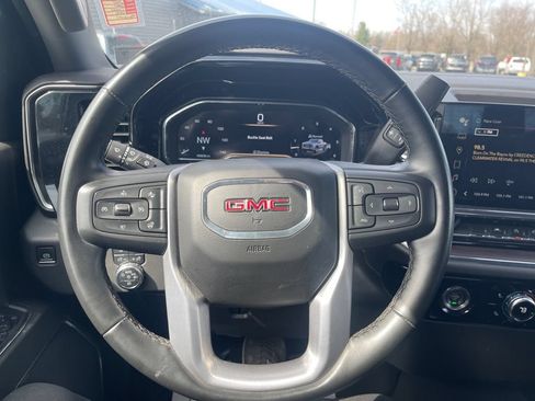 Used 2024 GMC Sierra 1500 SLT AWD/4WD image 21