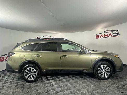 Used 2021 Subaru Outback Premium image 10