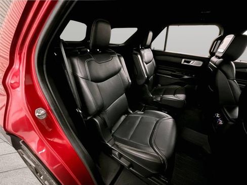 Used 2020 Ford Explorer ST w/ ST Street Pack AWD/4WD image 27