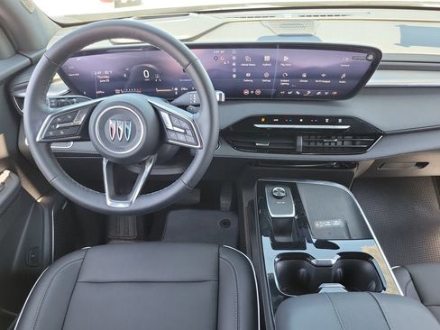 Used 2026 Buick Enclave Preferred w/ Power Package FWD image 11