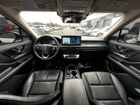 Certified 2024 Lincoln Corsair AWD w/ Equipment Group 101A image 16