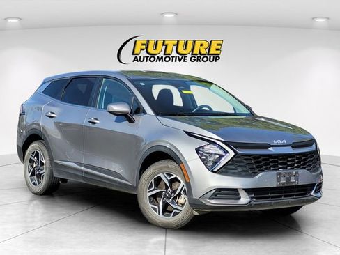 Used 2023 Kia Sportage LX AWD/4WD image 1