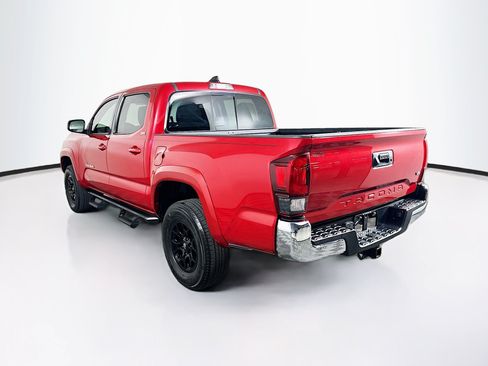 Used 2022 Toyota Tacoma SR5 RWD image 5