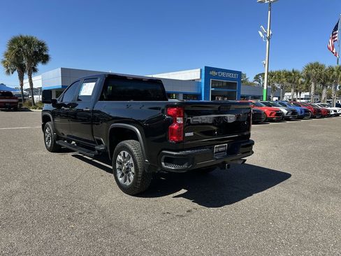 Used 2024 Chevrolet Silverado 2500 Custom w/ Custom Value Package image 14