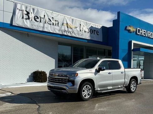 Used 2022 Chevrolet Silverado 1500 LTZ image 1
