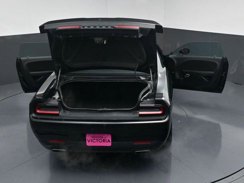 Used 2023 Dodge Challenger SXT image 24