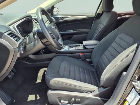 Used 2020 Ford Fusion SE FWD image 10