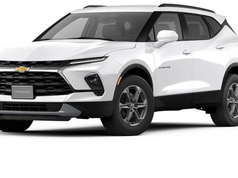 New 2026 Chevrolet Blazer LT w/ Convenience Package FWD image 2