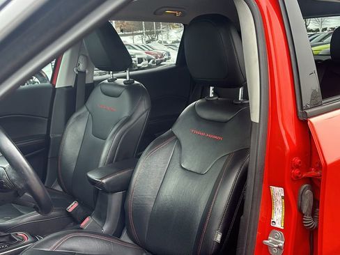 Used 2019 Jeep Compass Trailhawk w/ Leather Interior Group image 10