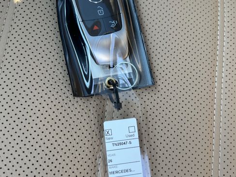 New 2026 Mercedes-Benz GLS 450 4MATIC image 38