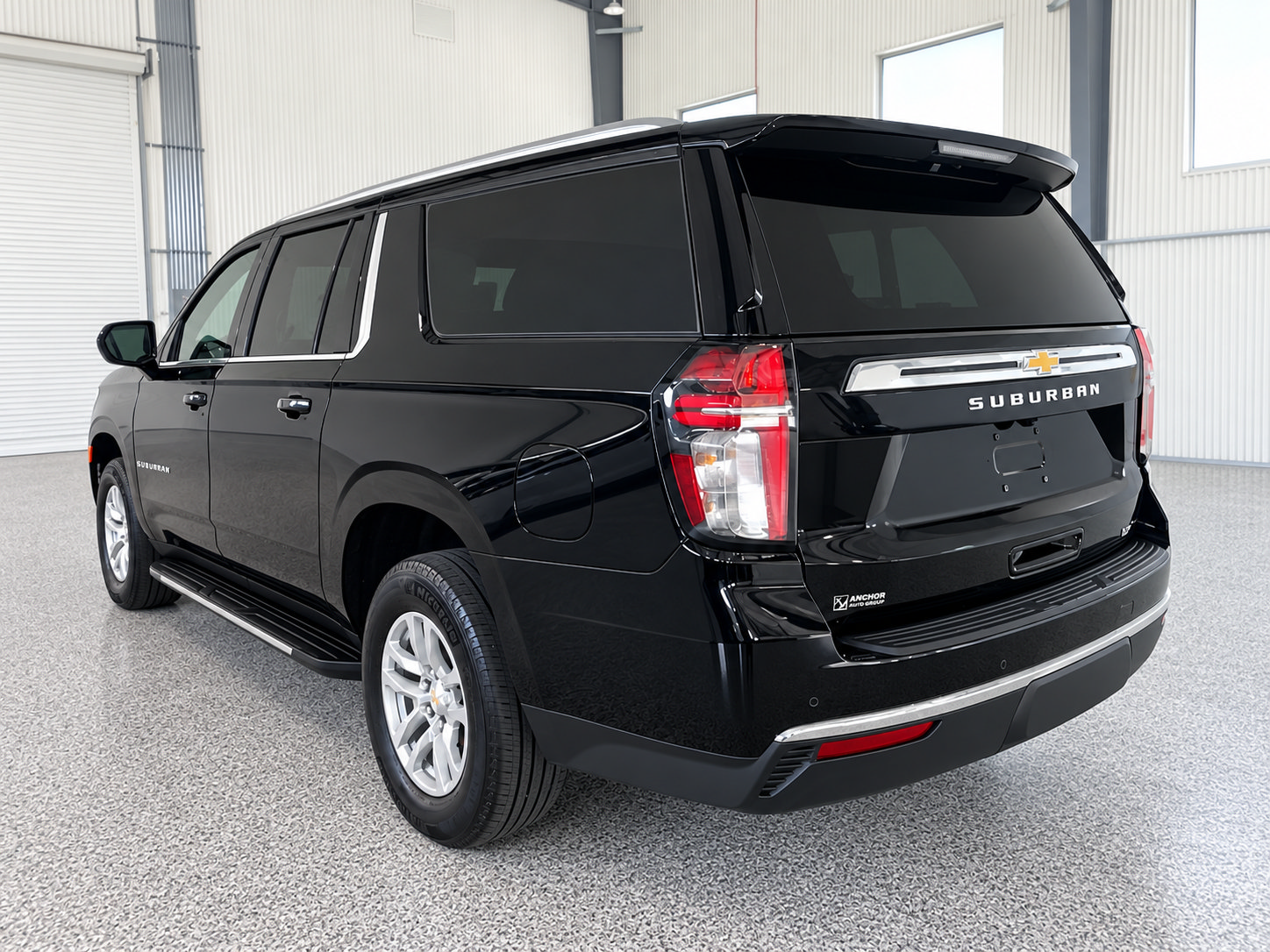 Used 2024 Chevrolet Suburban LT AWD/4WD image 7