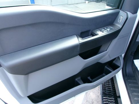 Used 2024 Ford F350 XL w/ Snow Plow Prep Package image 14