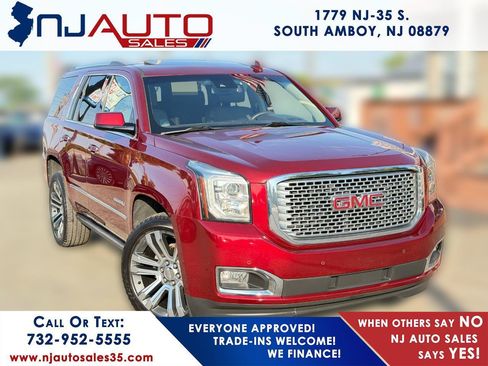 Used 2017 GMC Yukon Denali w/ Open Road Package AWD/4WD image 1