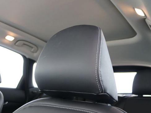 Certified 2025 INFINITI QX50 Luxe image 16