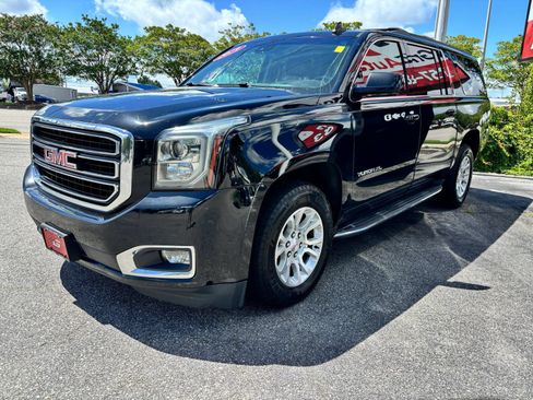 Used 2019 GMC Yukon XL SLT AWD/4WD image 7