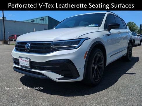 Used 2024 Volkswagen Tiguan SE R-Line AWD/4WD image 9