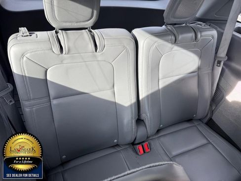 Used 2020 Lincoln Aviator Reserve w/ Equipment Group 202A image 18