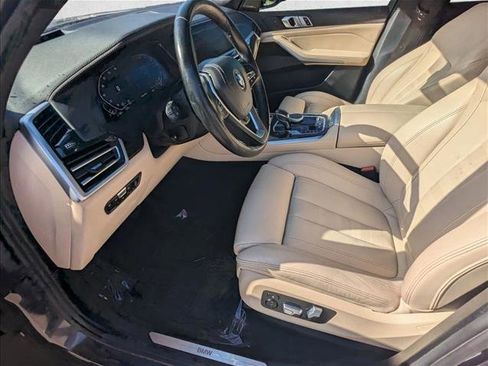 Used 2021 BMW X5 xDrive40i w/ Premium Package AWD/4WD image 17