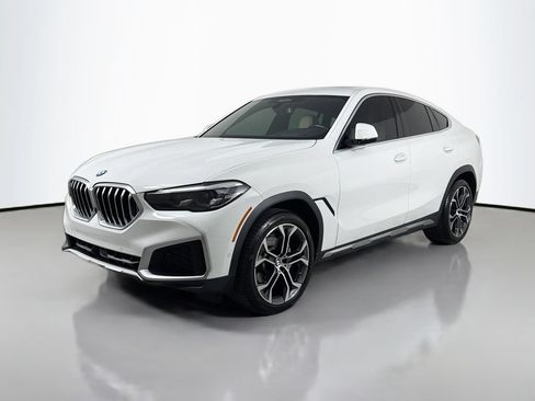 Used 2022 BMW X6 xDrive40i AWD/4WD image 1