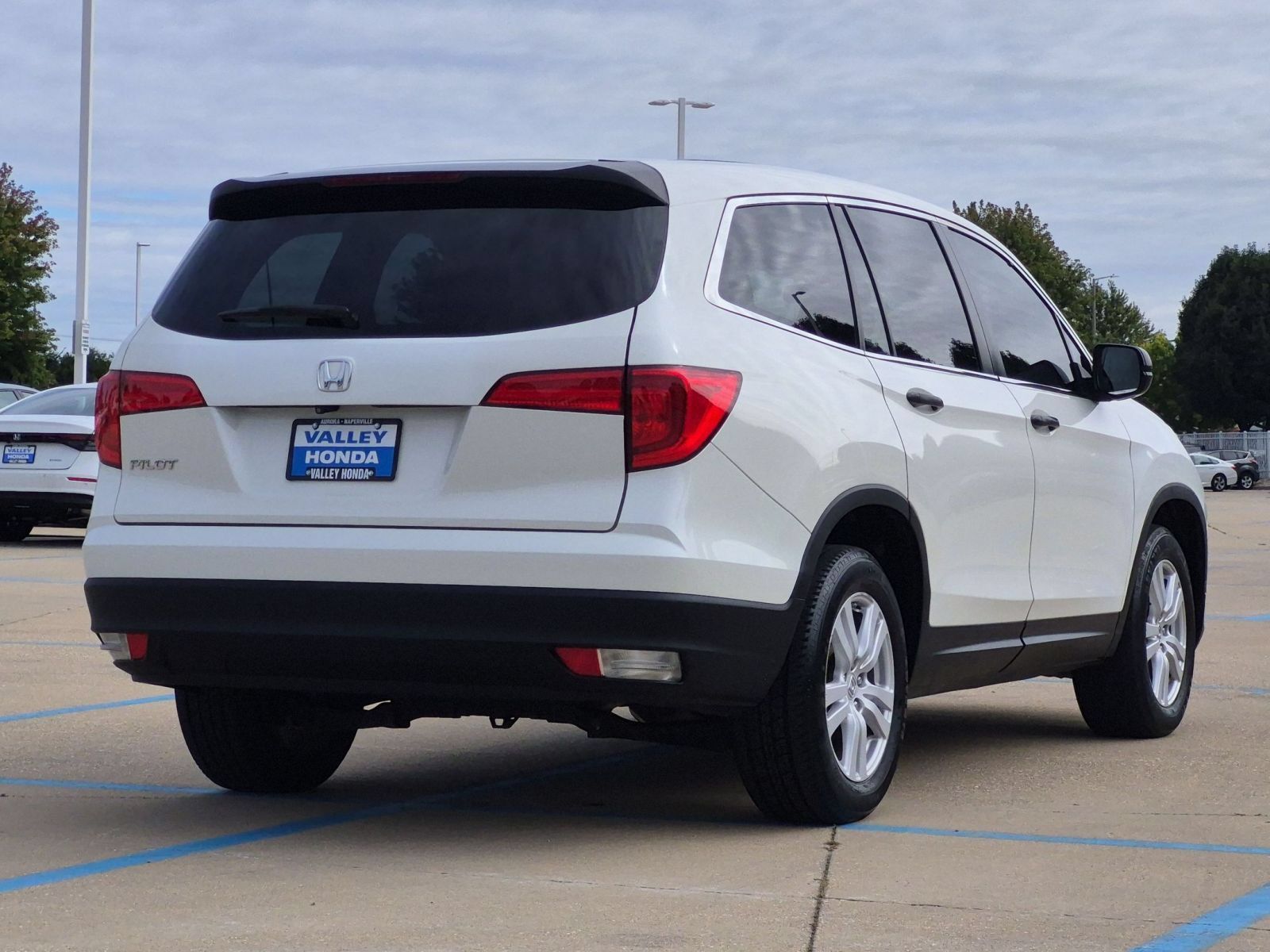 Used 2016 Honda Pilot LX image 7