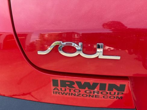 Used 2021 Kia Soul LX FWD image 17