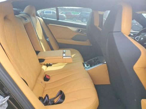 Used 2025 BMW M8 Competition image 7