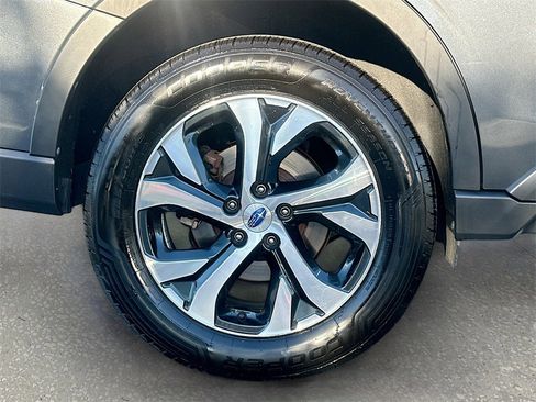 Used 2020 Subaru Outback Limited image 32