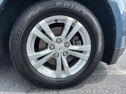 Used 2011 Chevrolet Equinox LTZ AWD/4WD image 10