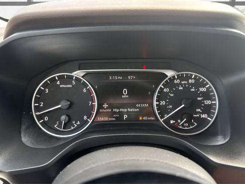 Used 2023 Nissan Rogue SV AWD/4WD image 13