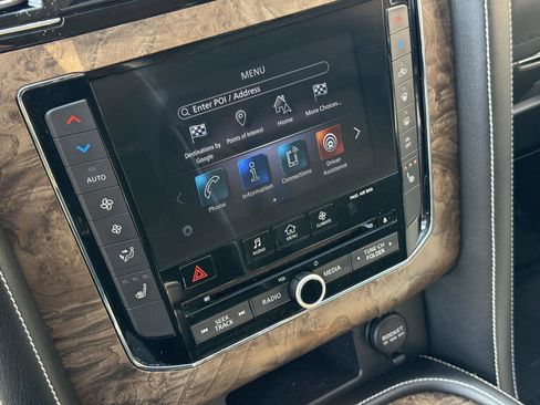 Used 2021 INFINITI QX80 Premium Select w/ All-Season Package AWD/4WD image 16