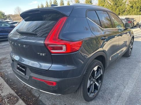Used 2019 Volvo XC40 T5 Inscription image 6
