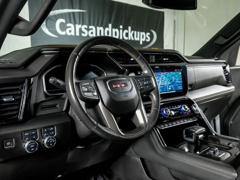 Used 2023 GMC Sierra 1500 AT4 image 15