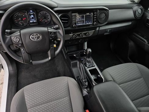 Used 2021 Toyota Tacoma SR image 13