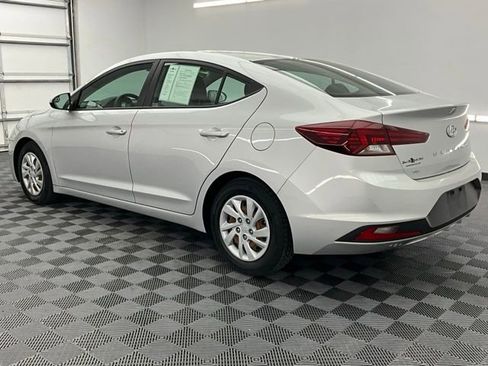 Used 2020 Hyundai Elantra SE w/ Cargo Package (C1) FWD image 17