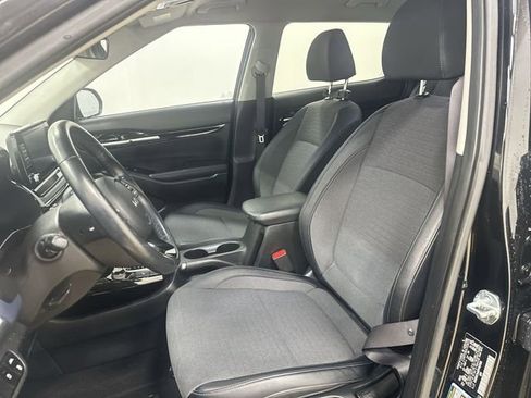 Certified 2023 Kia Seltos S image 14