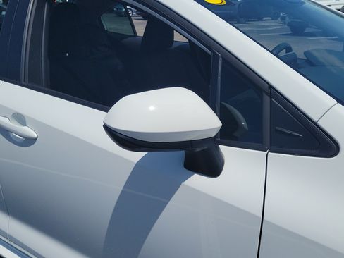 Used 2025 Toyota Corolla LE FWD image 9