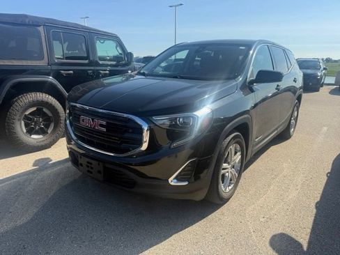 Used 2020 GMC Terrain SLE FWD image 3