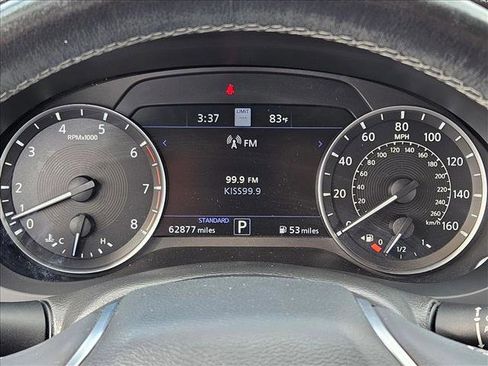 Used 2021 INFINITI QX50 Essential image 11