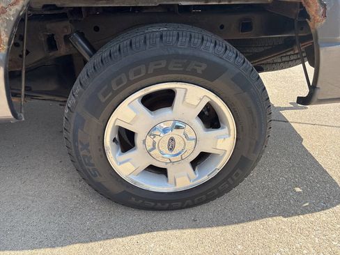 Used 2010 Ford F150 XLT RWD image 18