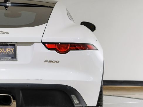 Used 2020 Jaguar F-TYPE Coupe image 40