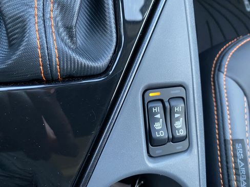 Used 2025 Subaru Crosstrek 2.5i Limited w/ Crosstrek Mirror Package image 33