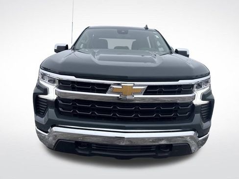 Used 2025 Chevrolet Silverado 1500 LT image 10