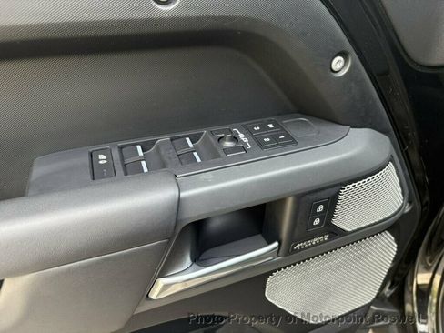 Used 2023 Land Rover Defender 130 X AWD/4WD image 13