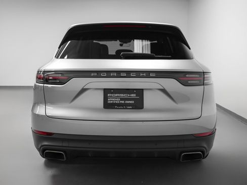 Certified 2021 Porsche Cayenne AWD/4WD image 11