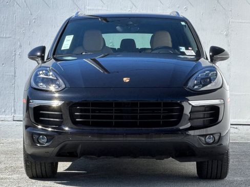 Used 2016 Porsche Cayenne AWD/4WD image 8